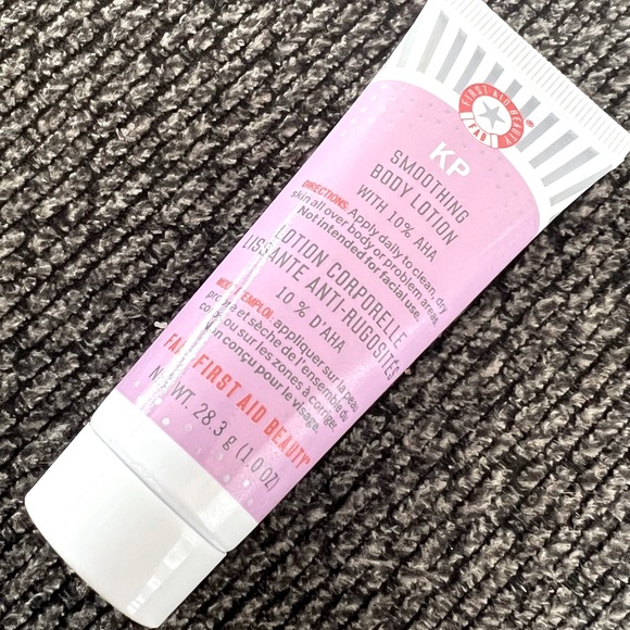 First Aid Beauty Other - 5/25✨FAB Smoothing body lotion